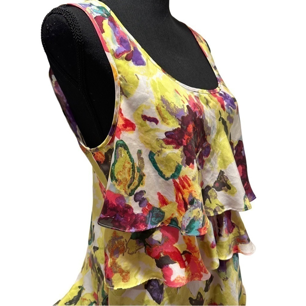 Daisy Fuentes Sleeveless Layered Floral Blouse Soft Vibrant No Sheer Large - Picture 8 of 16